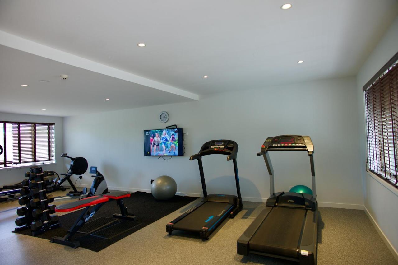 리갈 팜스 리조트 로토루아 외부 사진 A home gym
